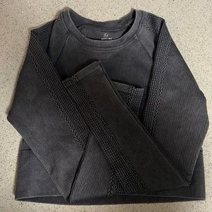 OFFLINE By Aerie Big Chill Seamless Long Sleeve T-Shirt